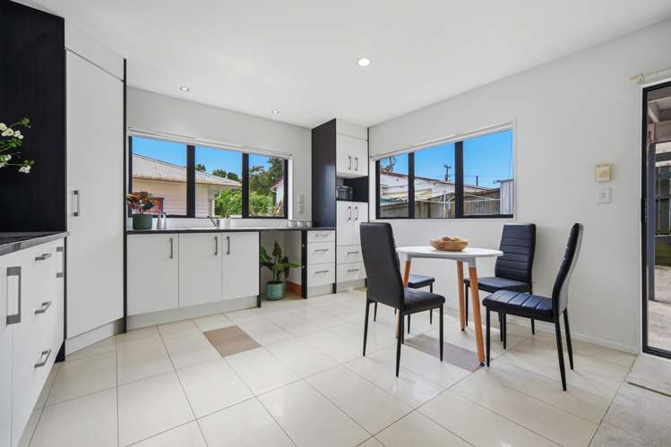 8 Larch Street Avondale_16