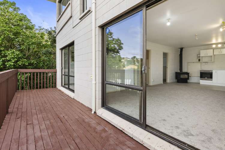 2/90 Browns Bay Road Rothesay Bay_18