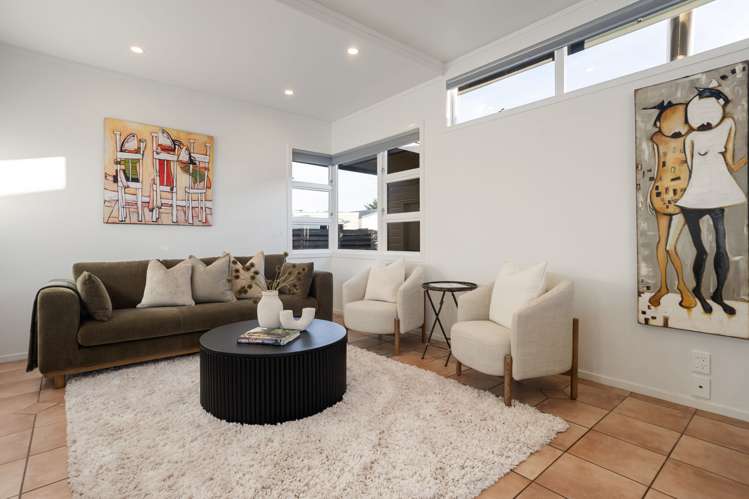 10 Rutherford Street Chedworth_12