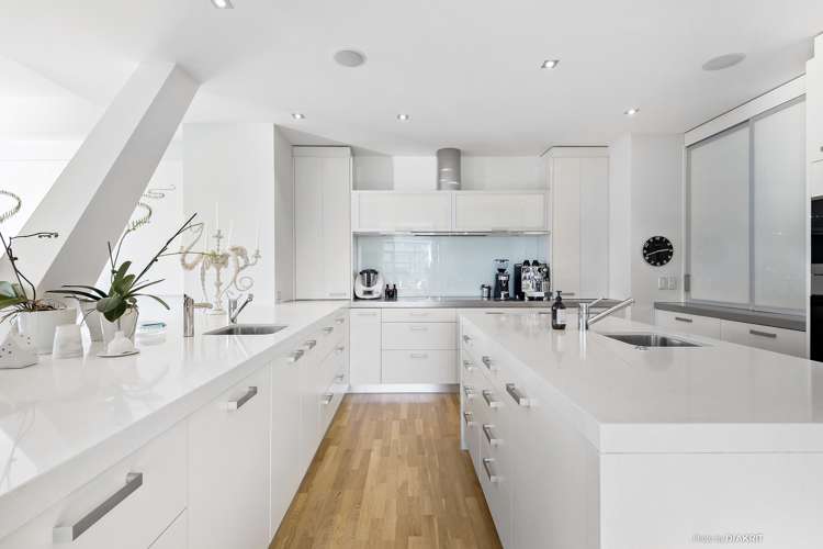 402/22 Herd Street Te Aro_1