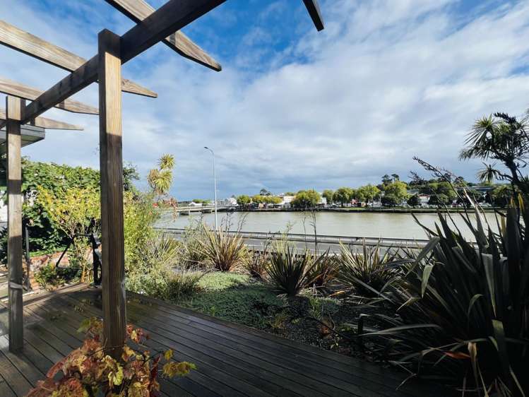 51 Anzac Parade Durie Hill_5