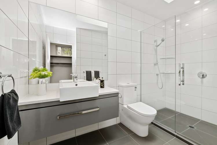 21 Berne Place Birkenhead_16