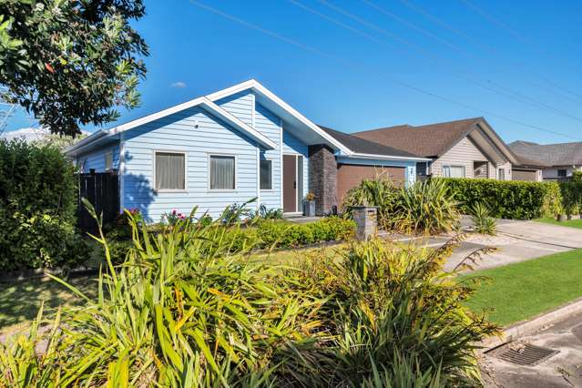 Modern Living in Harbourside