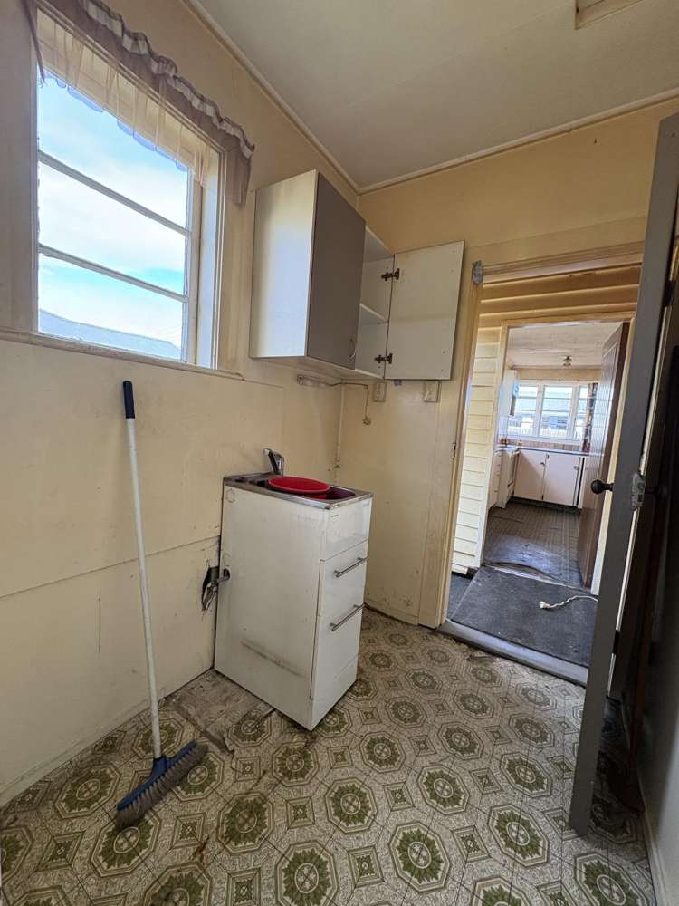 33 Renfrew Street Balclutha_17
