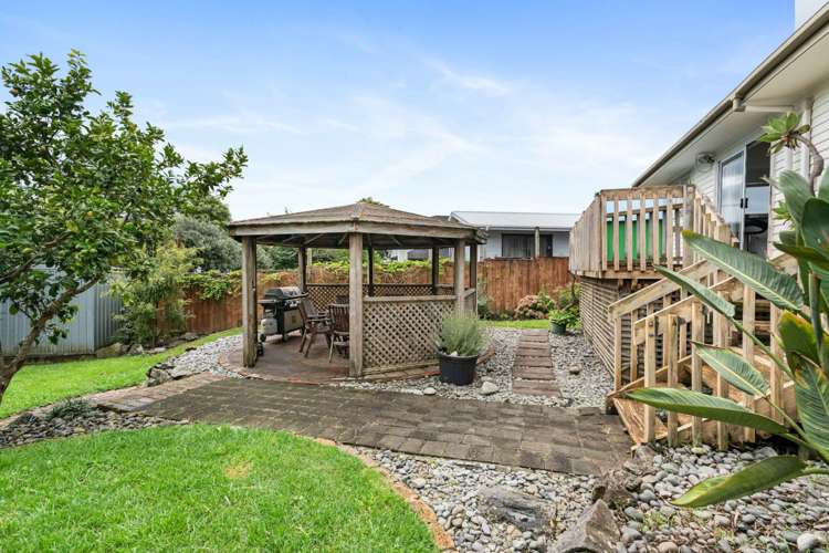 1/12 Riverpark Crescent Henderson_7