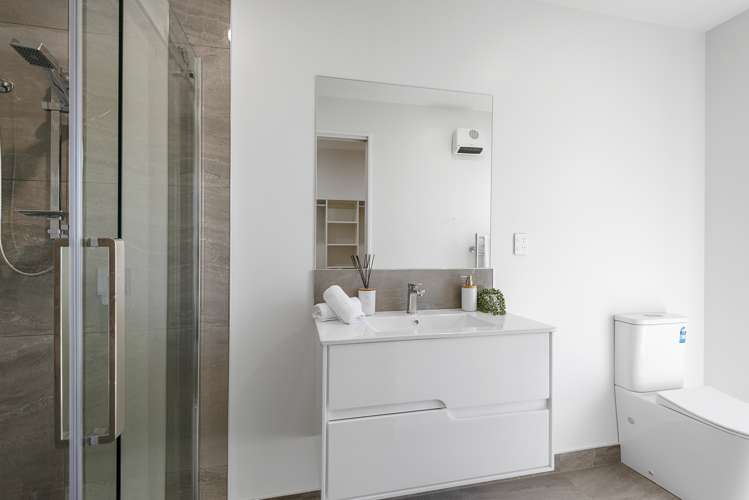 7 Mills Road Marshland_15