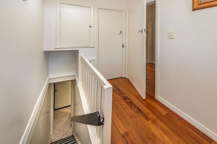 20 Great North Road Saint Johns Hill_18