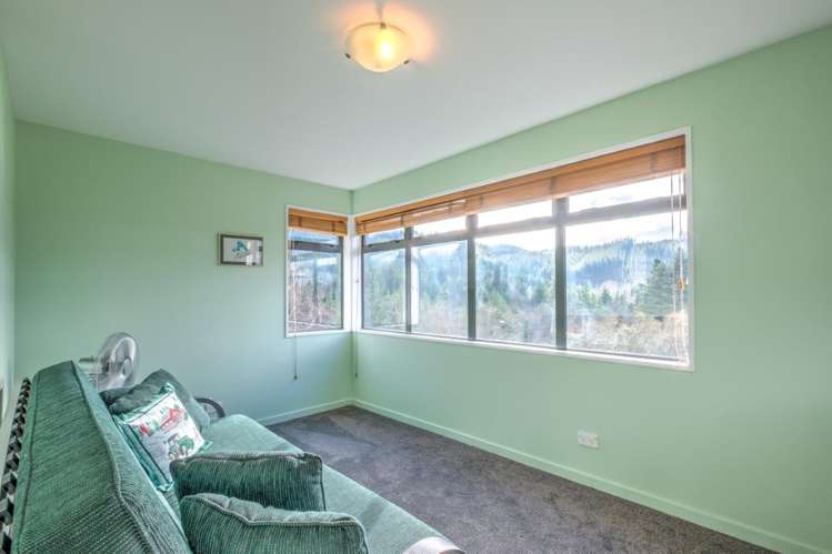 91 Chalet Crescent Hanmer Springs_10