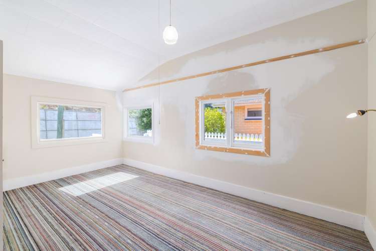 23 Ripon Street Lyttelton_8