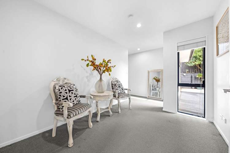 10A Regia Close Half Moon Bay_19