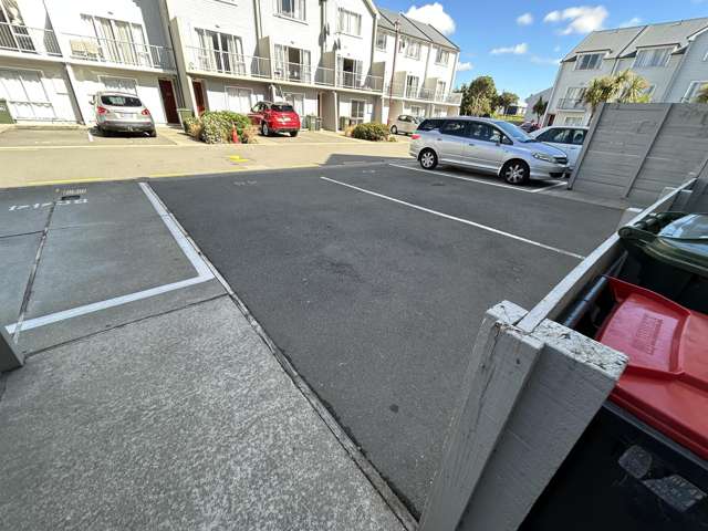 Room 3/Unit 46-31 Poulson Street Addington_4