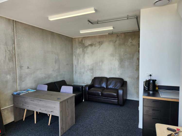 67/12 Mohuia Crescent Elsdon_2