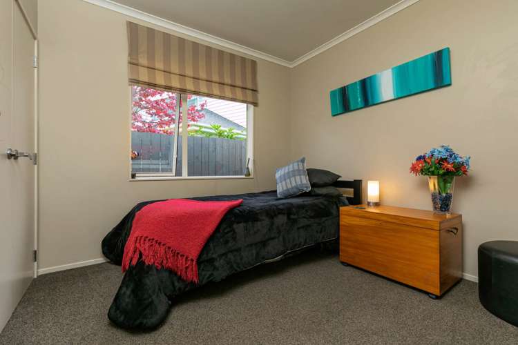 12 Huntington Park Drive Greenhithe_12