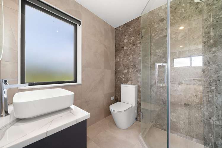 6 Wheki Place Swanson_17