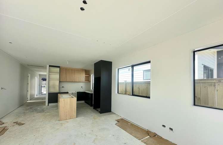 390 Te Taruna Drive_2