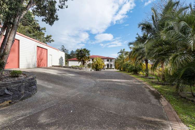 51 Bernard Magnus Lane Greenhithe_22