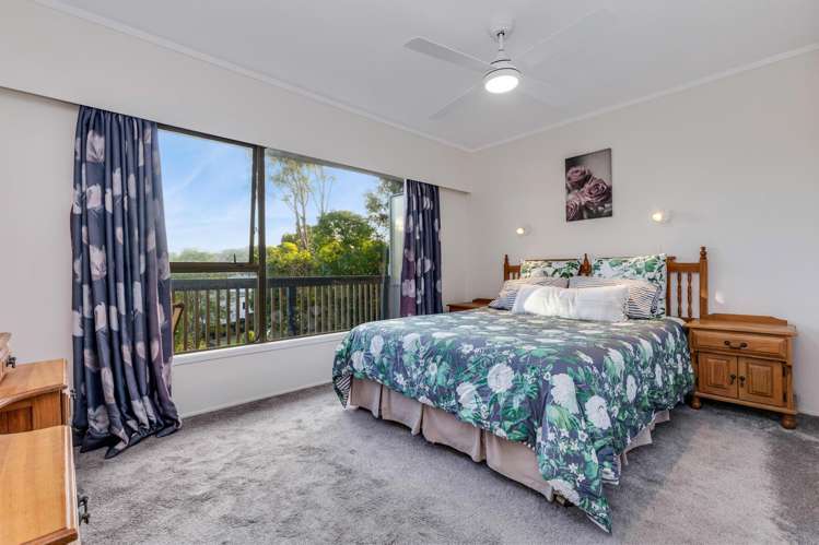 1/2 Orewa Street Torbay_14