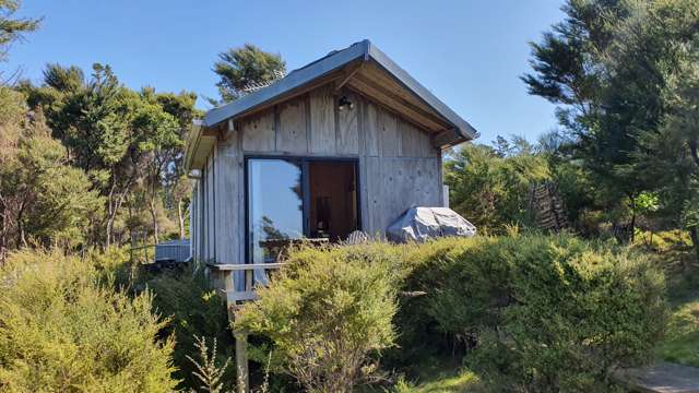 12-14 Wilson Avenue Kawau Island_3