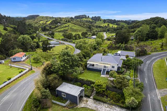 5 Hook Road Paparoa_2