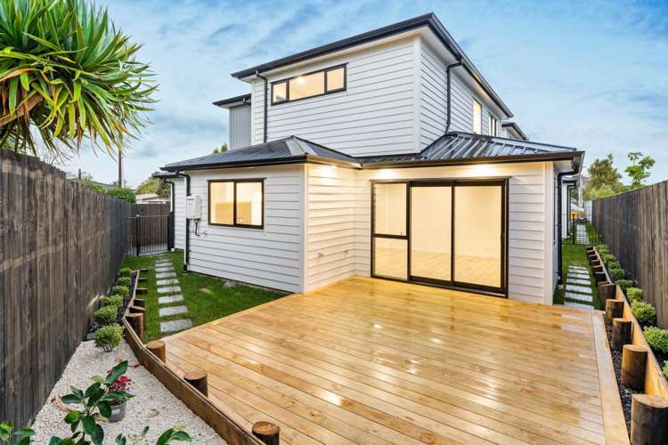 96a Roberts Road Te Atatu South_5