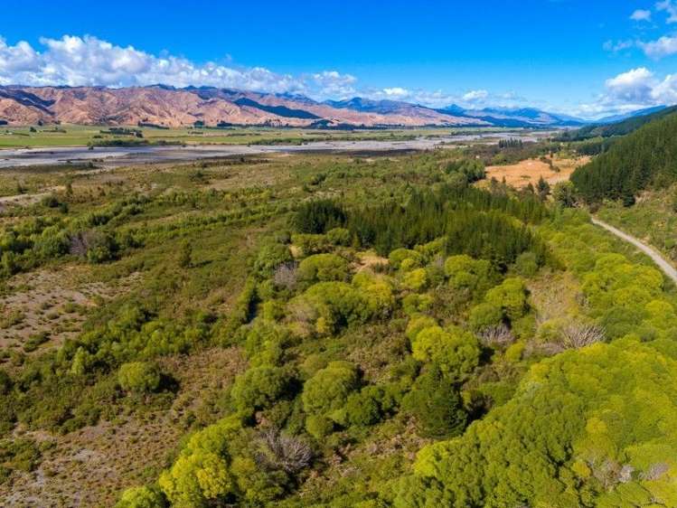 3957 Northbank Road Wairau Valley_3