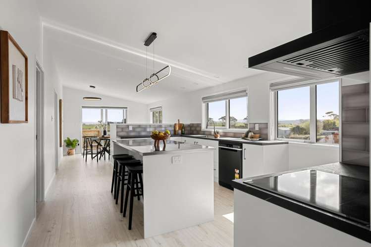 286 Pukehina Parade_5