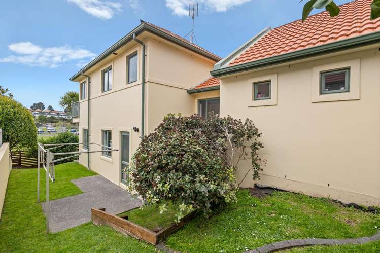 20 Parkwood Crescent Gulf Harbour_23