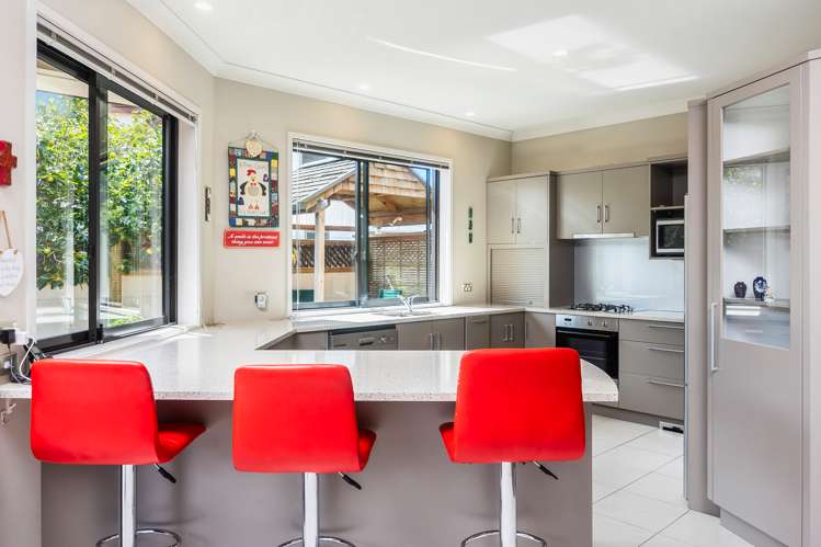 9 Wesley Avenue Mount Albert_10