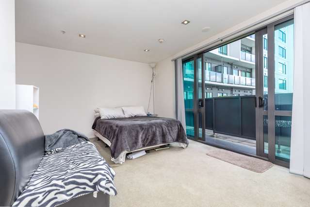 132/4 Dockside Lane Auckland Central_1