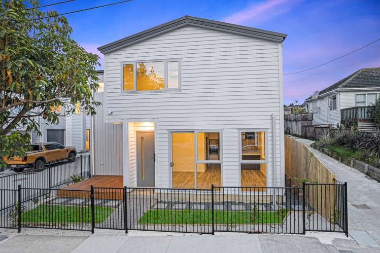 232-234 Whitney Street Blockhouse Bay_2