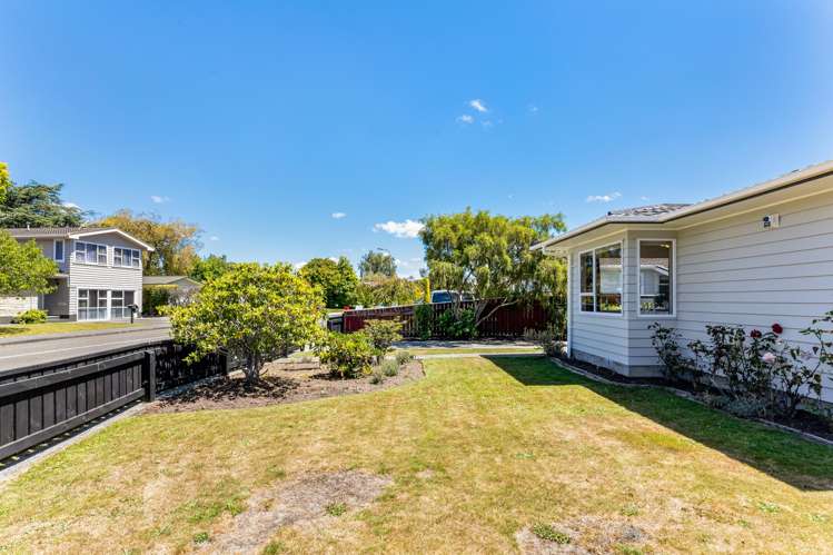 1 Bailey Grove Trentham_19