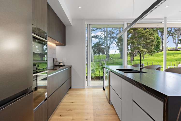 278c Riddell Road_5