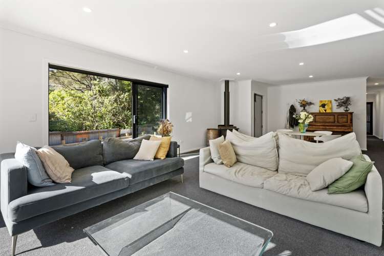 10 Aratika Grove Stokes Valley_6