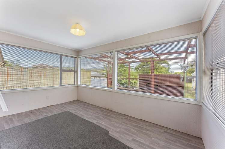 5 Kim Street Wainuiomata_7