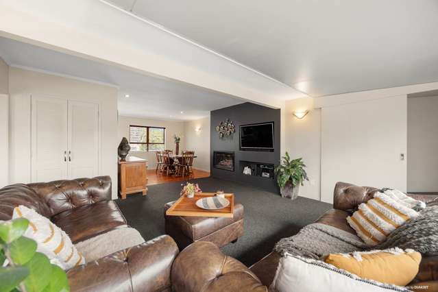 4 Sarah Place Farm Cove_2