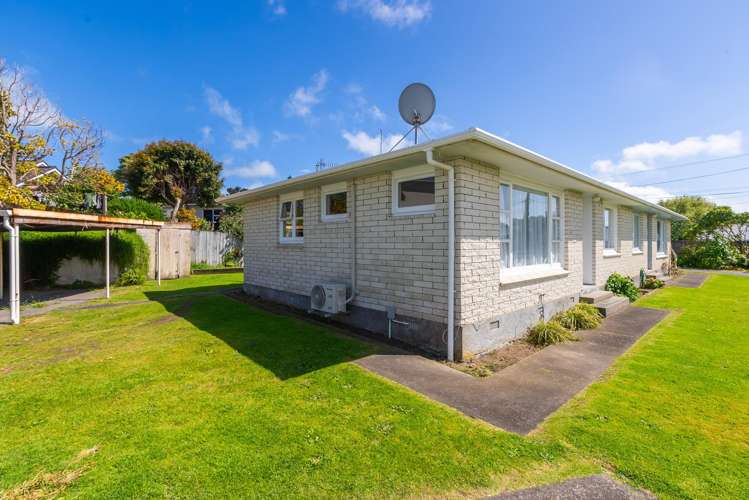 7/11 Alexander Road Raumati Beach_16