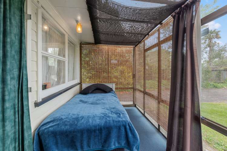 2/5 Grove Road Papakura_11