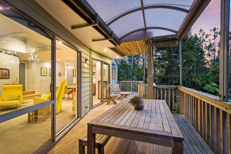 59 Kauri Point Road Laingholm_11