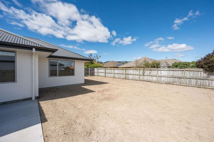 6 Lassen Place Stoke_21