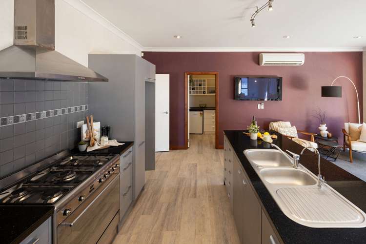 6 Merlin Close Huntington_6