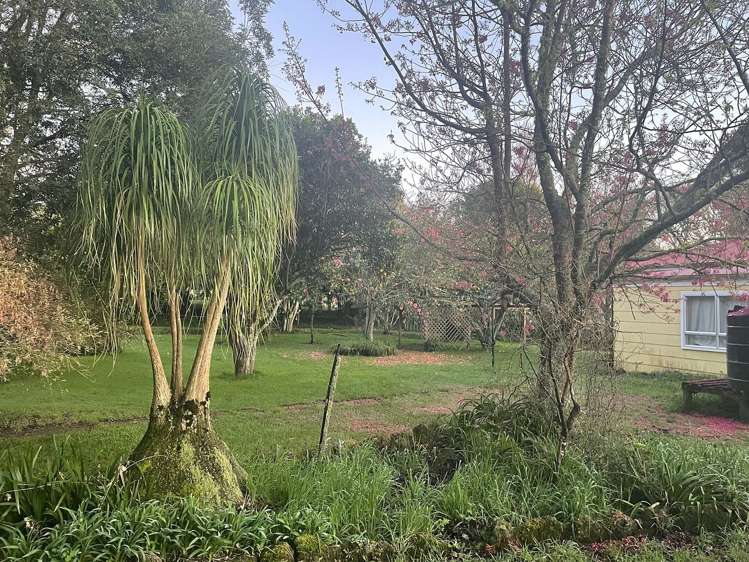 2 West Beach Road Mohaka_16