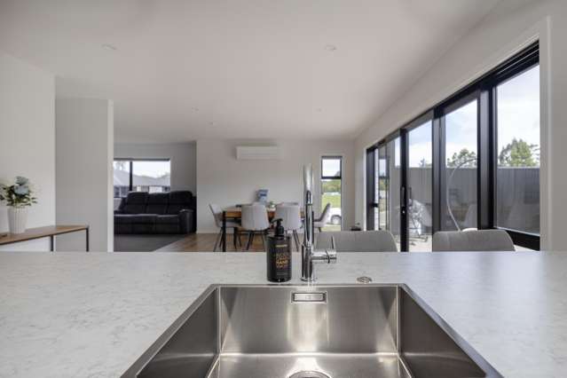 7 Whitehaven Street Weston_4