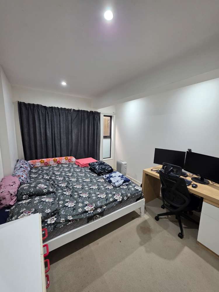 20C KOHEKOHE STREET New Lynn_13