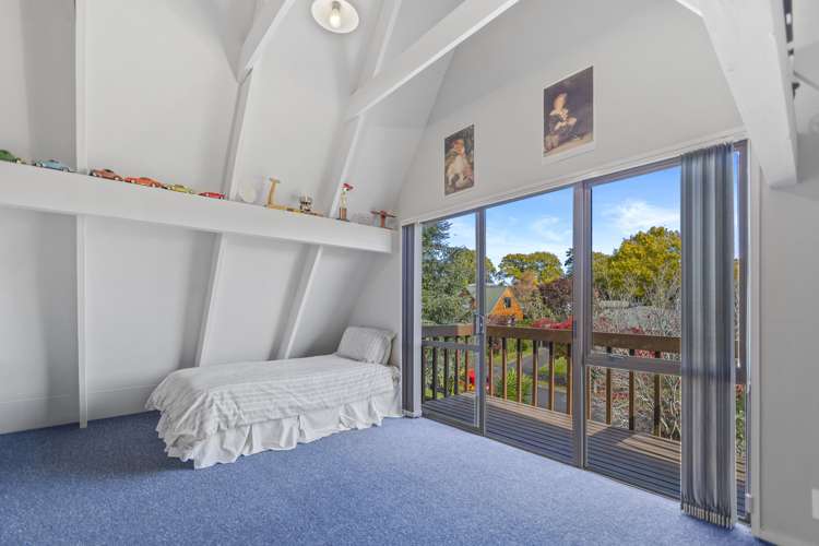 6 Marlowe Drive Leamington_15