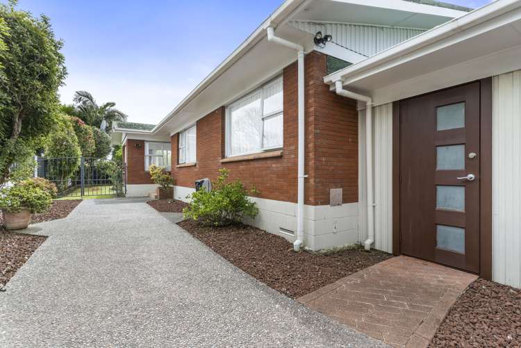 10 Bexley Place Pahurehure_21