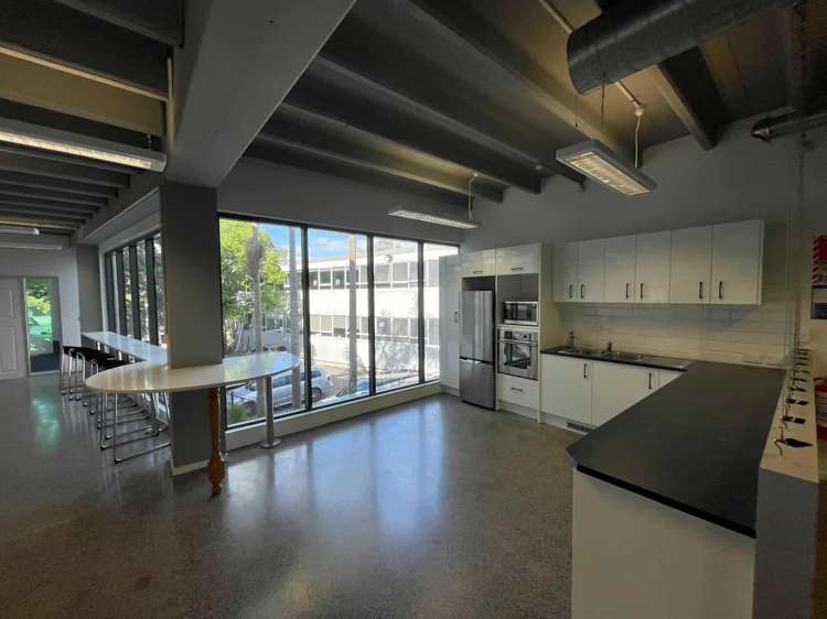 Address withheld Takapuna_6