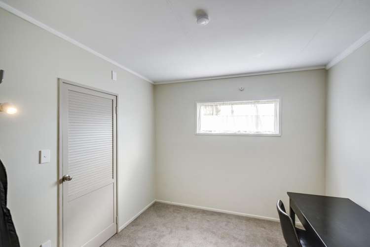 905 Ferguson Street Akina_16
