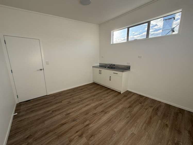 9/17-25 Leyland Street Onekawa_9