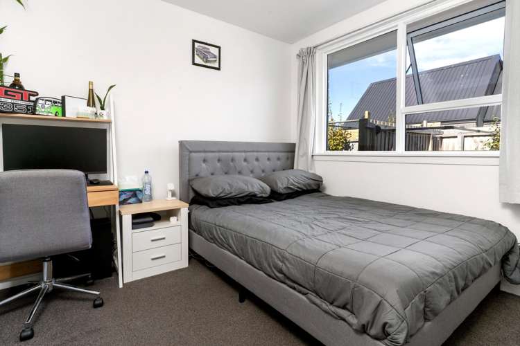 2/145 Champion Street Edgeware_13