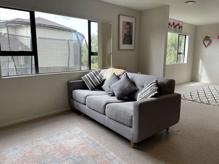 19 Riverglade Parkway Te Atatu South_6